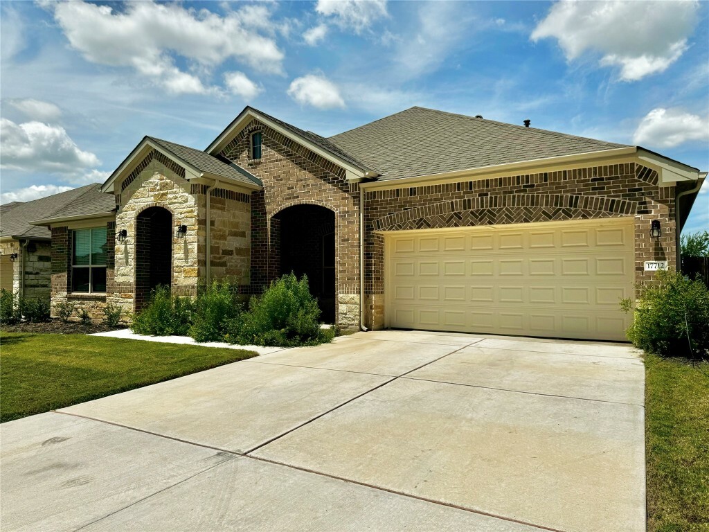 Property Photo:  17712 Gilberto Drive  TX 78660 