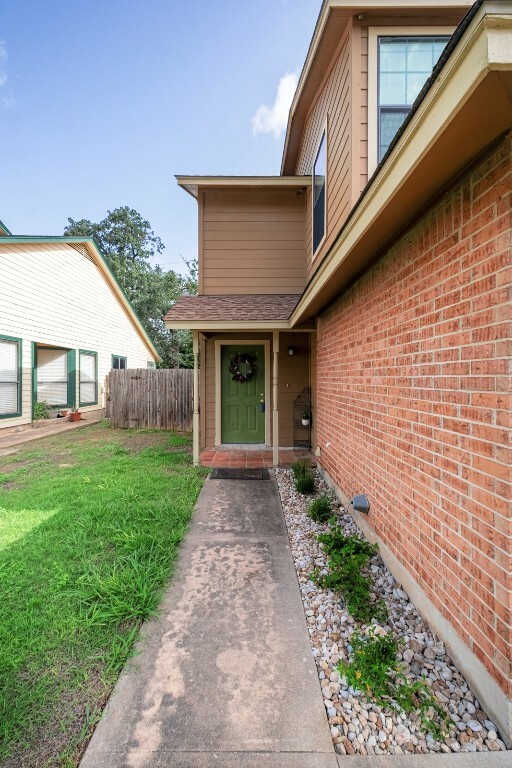 Property Photo:  2626 Alcott Lane  TX 78748 