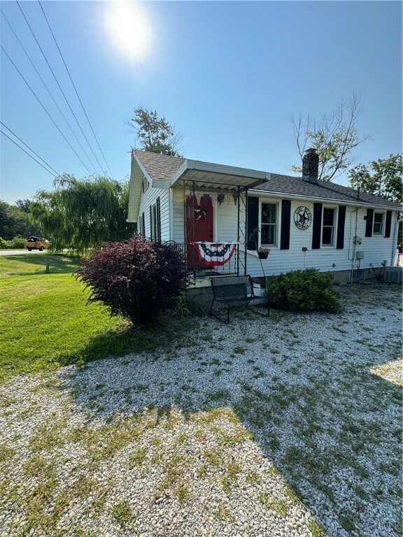 Property Photo:  5385 E US Route 36  IL 62521 