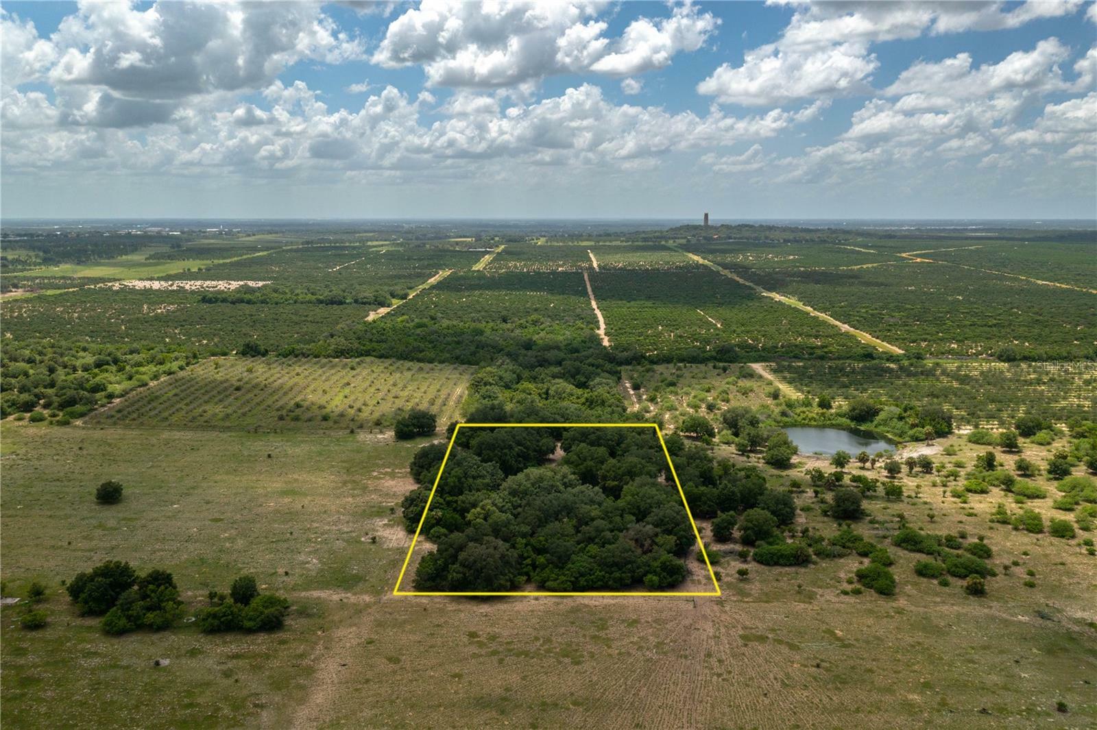 Property Photo:  Fox Run Road  FL 33898 