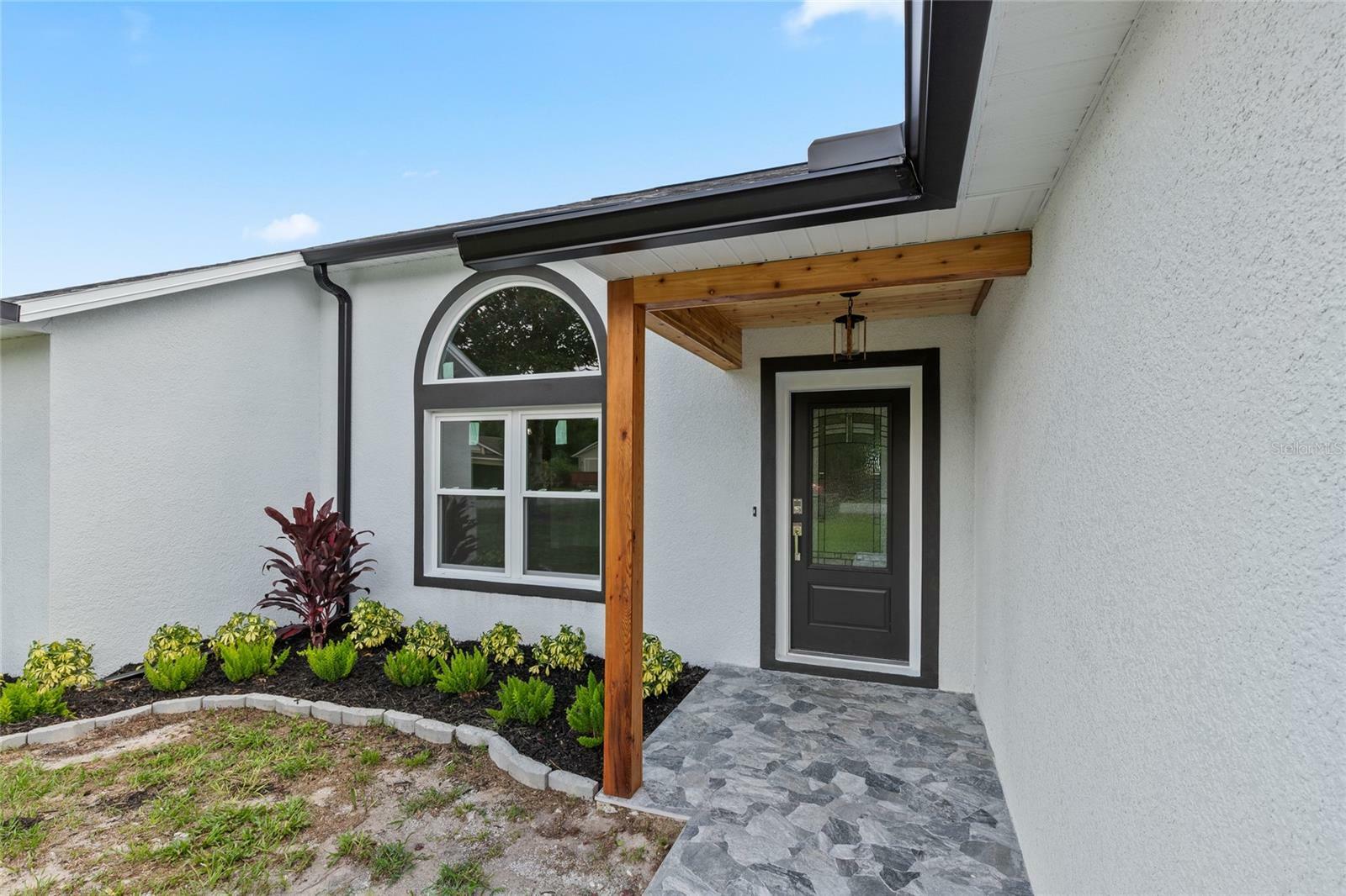 Property Photo:  1041 Ireland Drive  FL 32725 