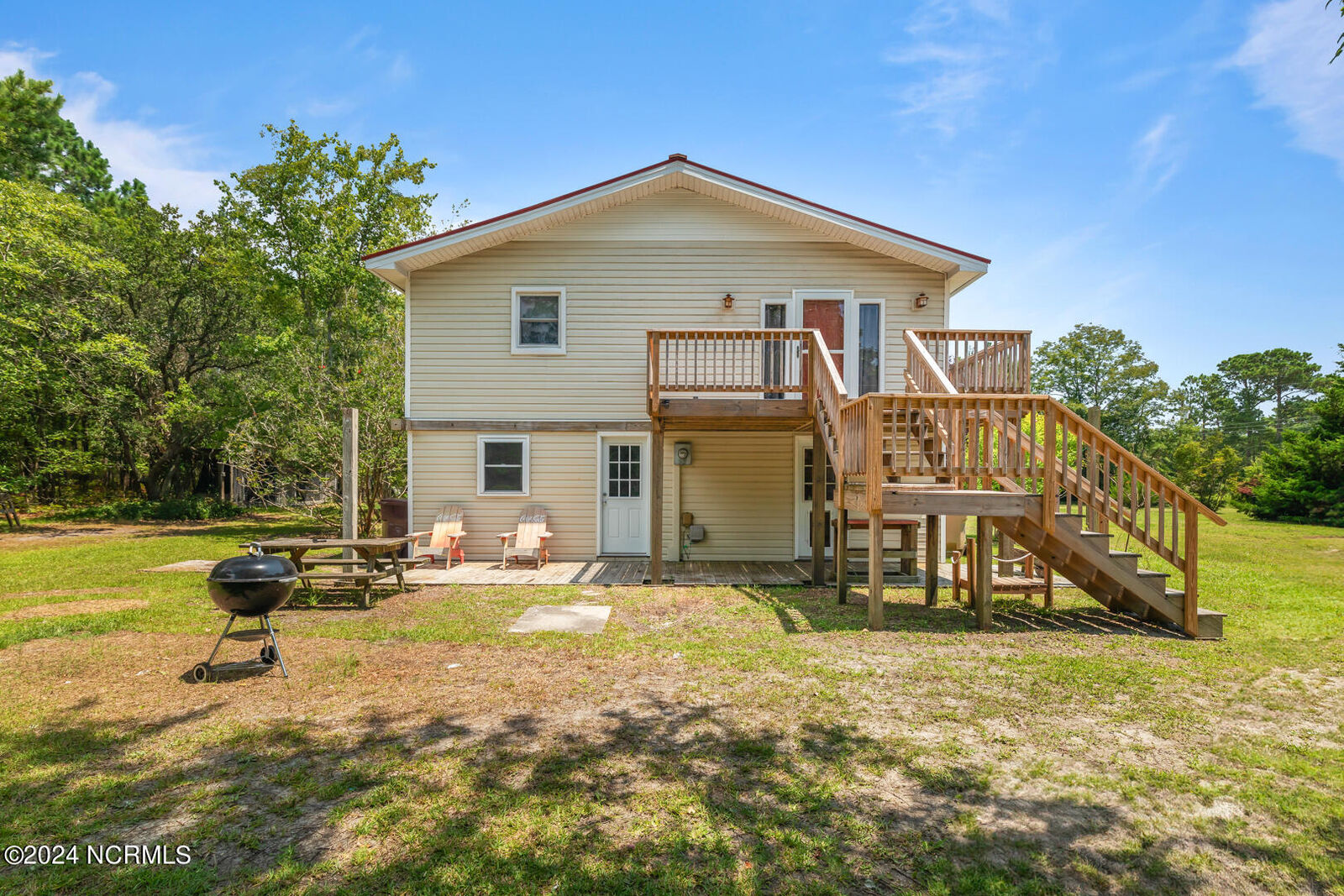 Property Photo: 325 Electric Lane NC 28443