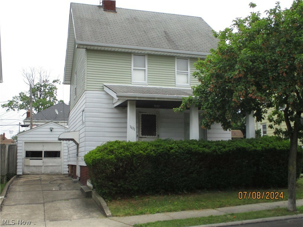 Property Photo:  1631 Olivewood Avenue  OH 44107 