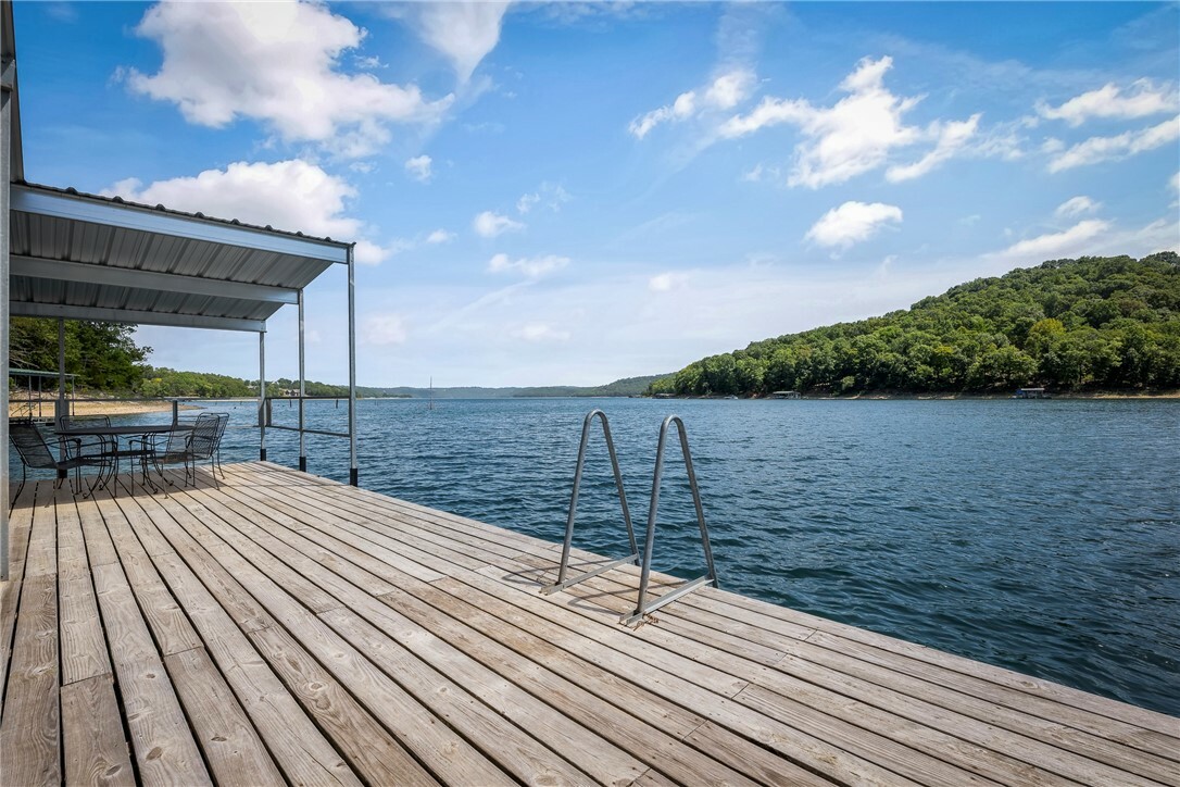 Property Photo:  22302 Sunrise Cove Road  AR 72732 