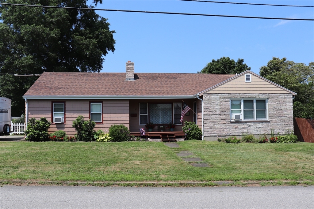 Property Photo:  47 Arbor Ter  RI 02878 