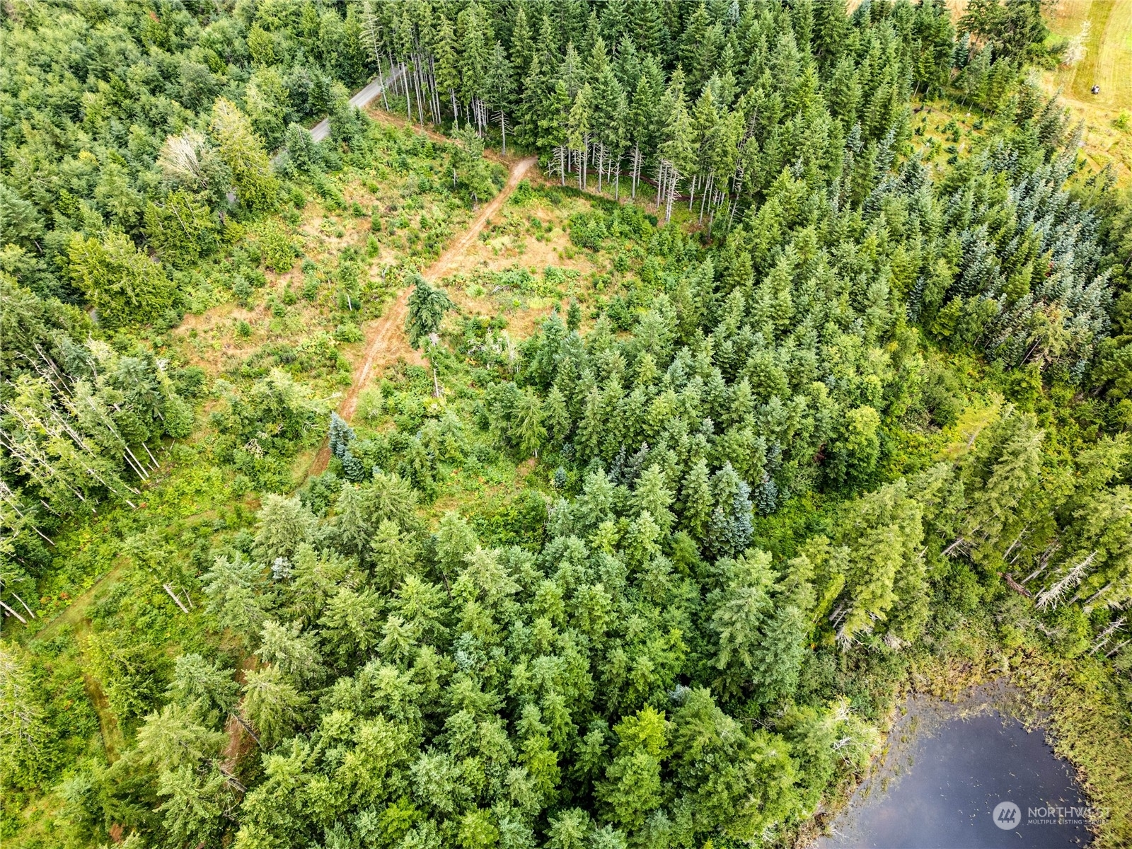 Property Photo:  611 Sandy Shore Road  WA 98325 