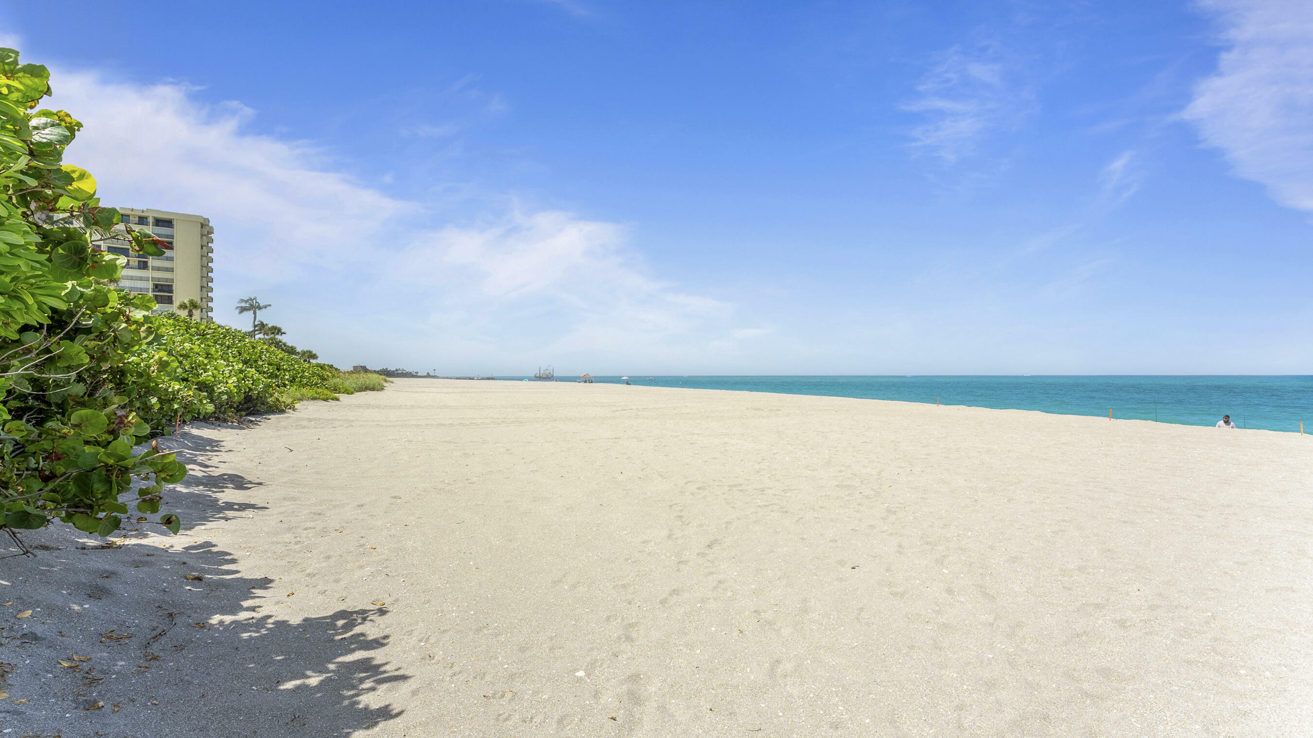 Property Photo:  300 Ocean Trail Way 108  FL 33477 