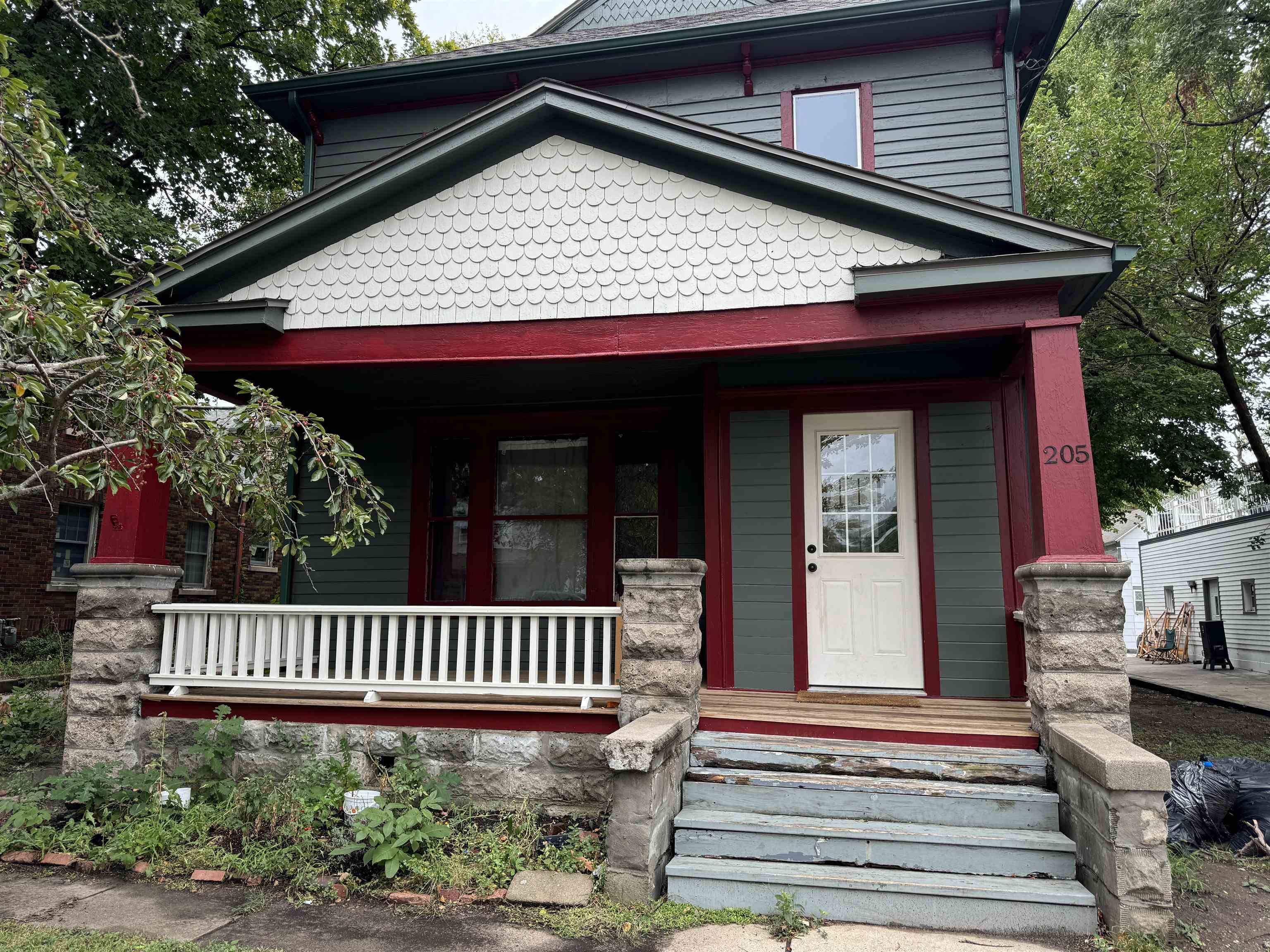 Property Photo:  205 E 1st St  KS 67114 