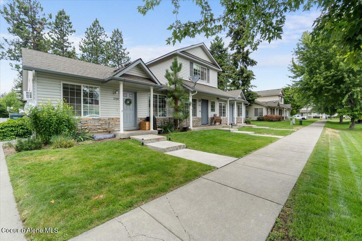 Property Photo:  1108 W Sumac Ave  ID 83815 