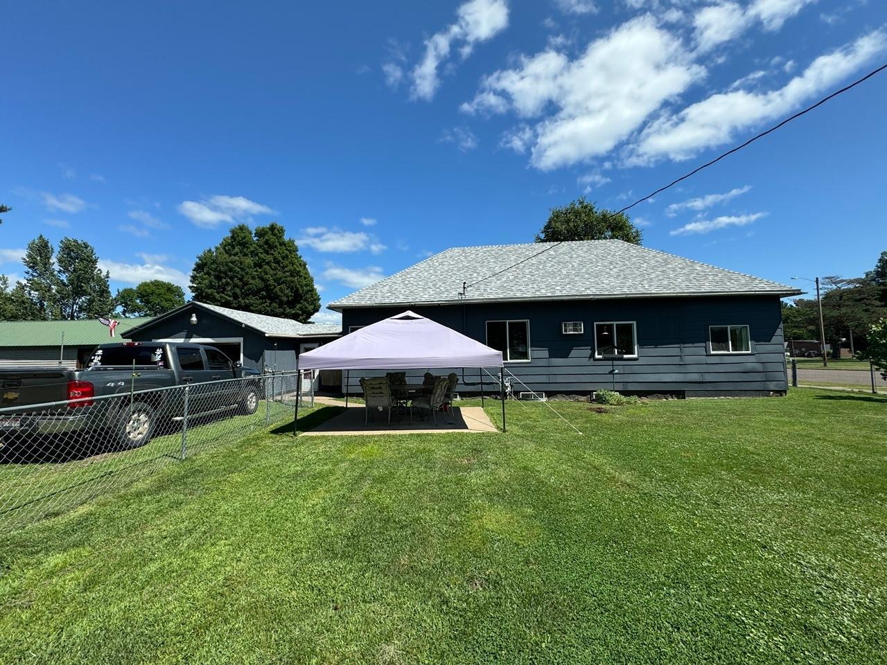 Property Photo: 5221N Lakeview Ave WI 54547