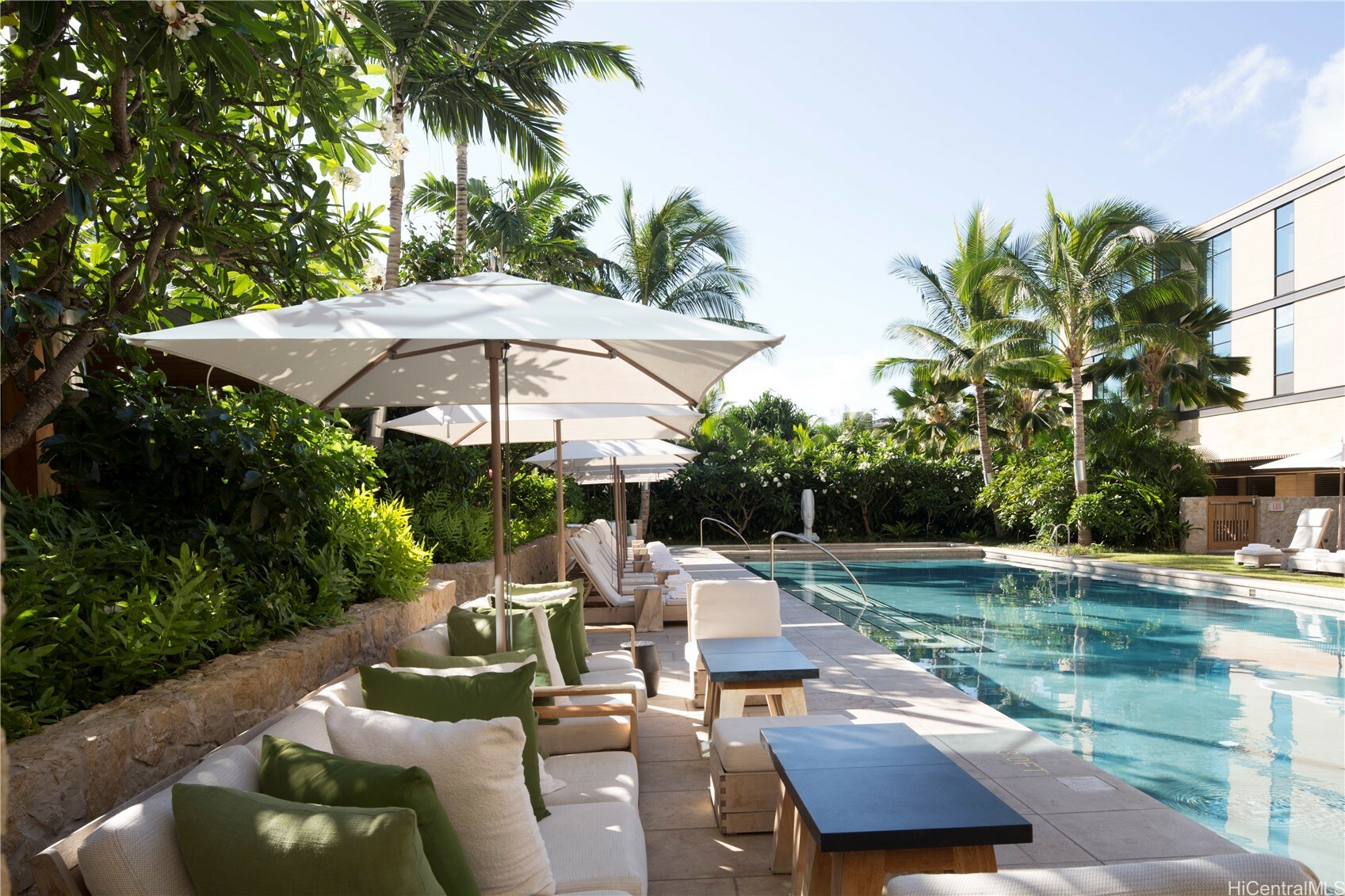 Property Photo: 1388 Ala Moana Boulevard 6504 HI 96814