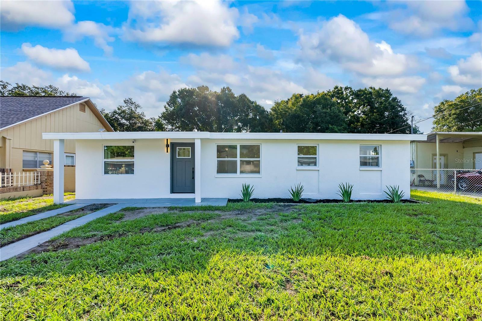 Property Photo:  5008 S 87th Street  FL 33619 