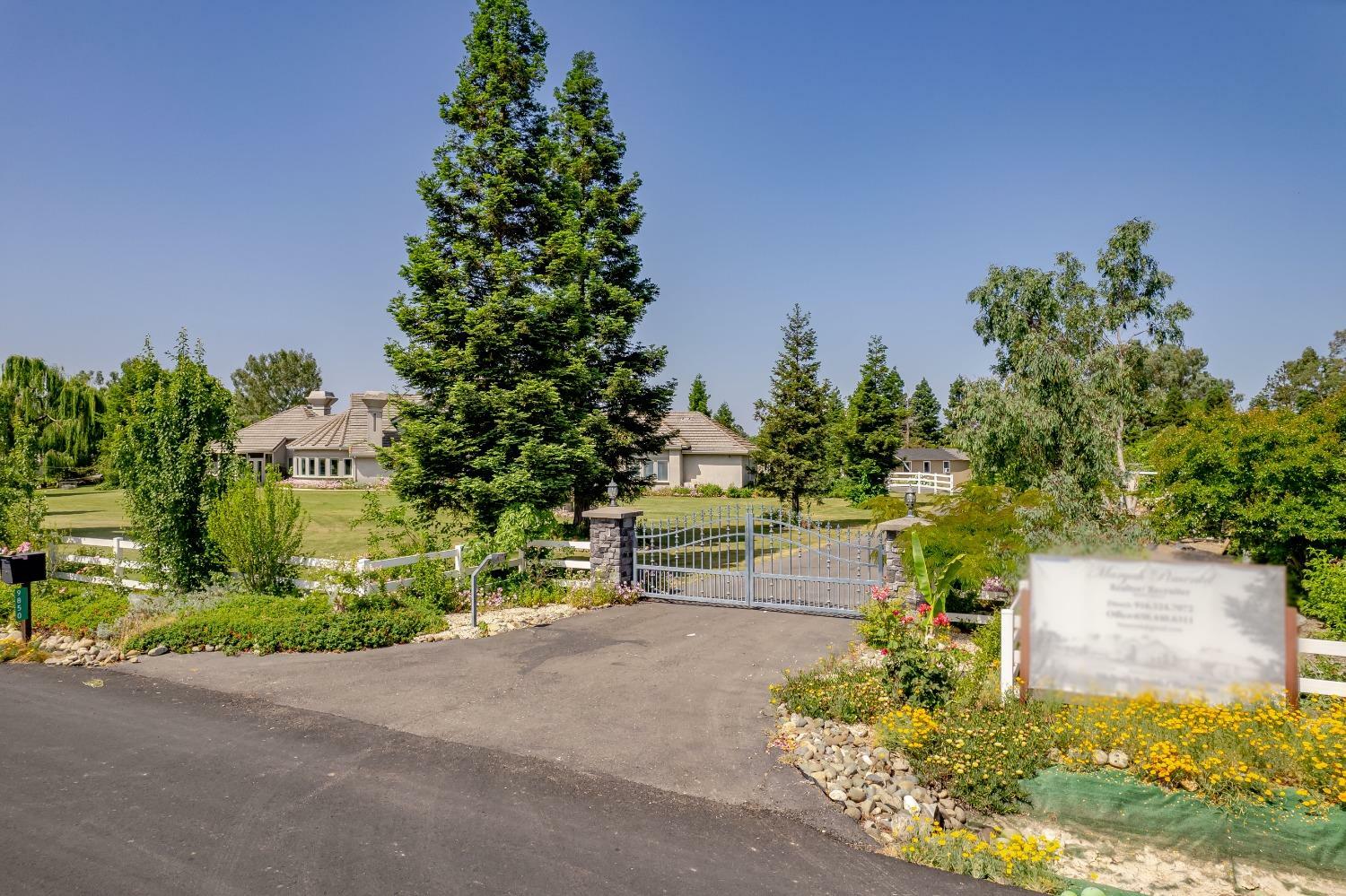 Property Photo:  9850 Sherman Lane  CA 95693 