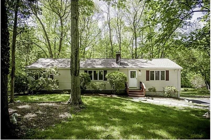 Property Photo:  1060 Middle Road  RI 02818