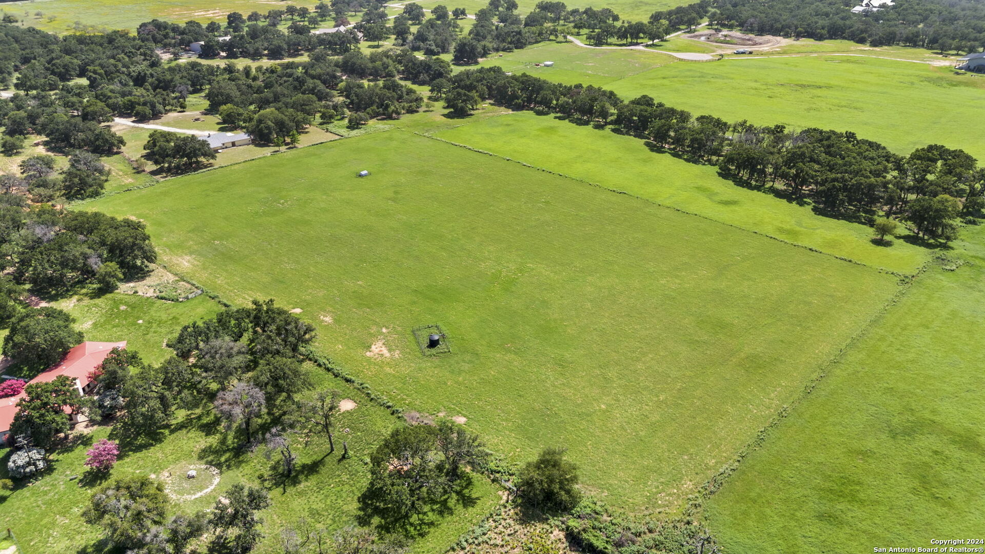Property Photo: 2474 Goehmann Ln TX 78624