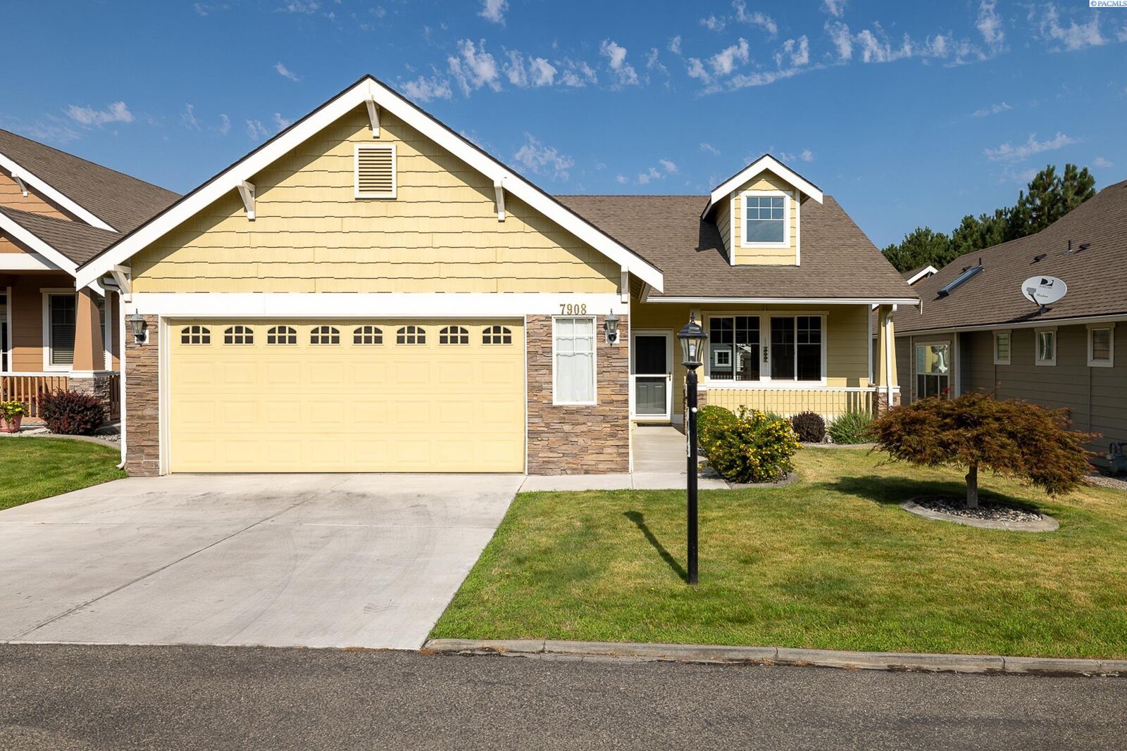 Property Photo:  7908 W 21st Ave  WA 99338 