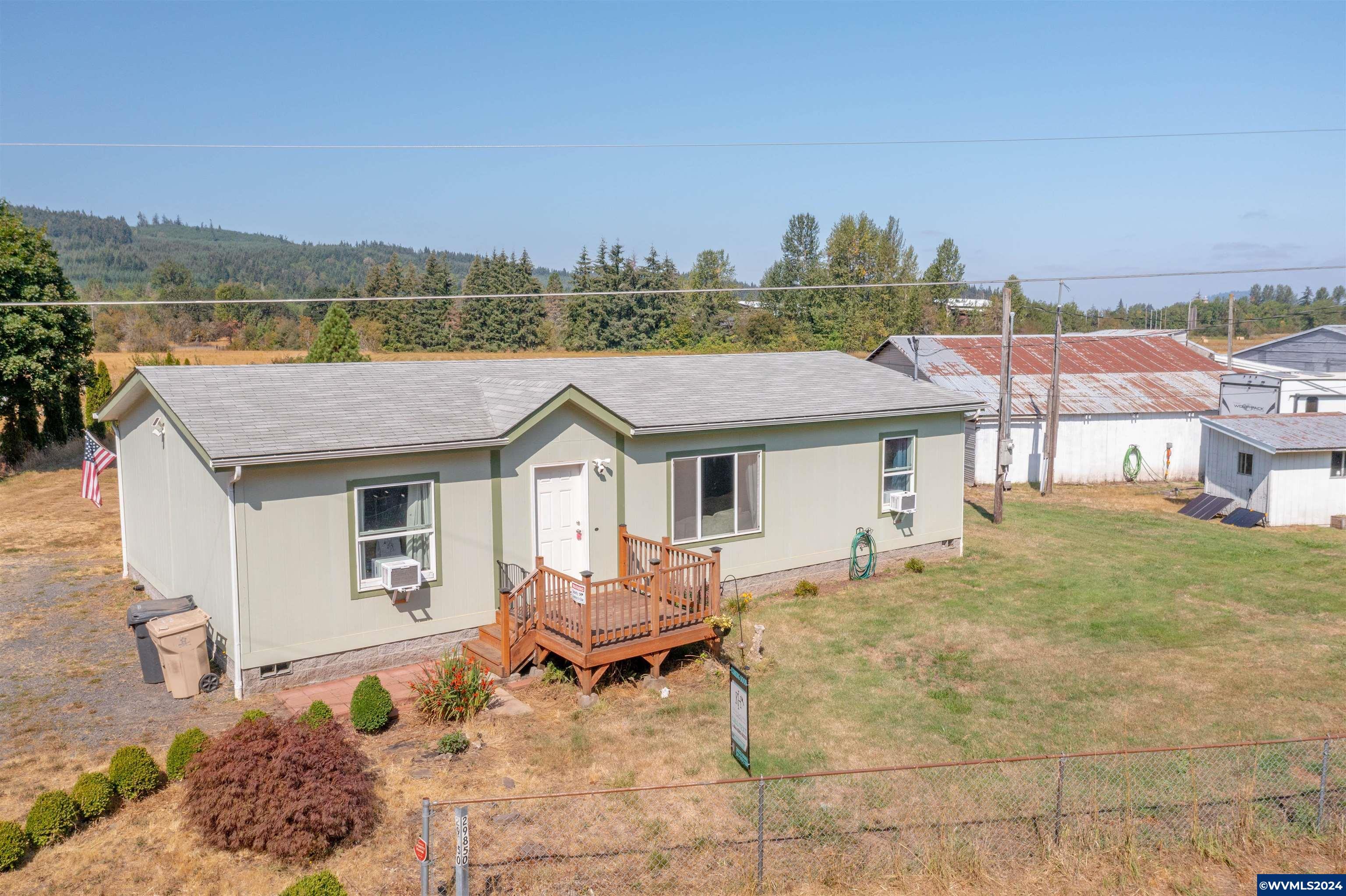 Property Photo:  29850 Santiam Terrace Rd  OR 97355 