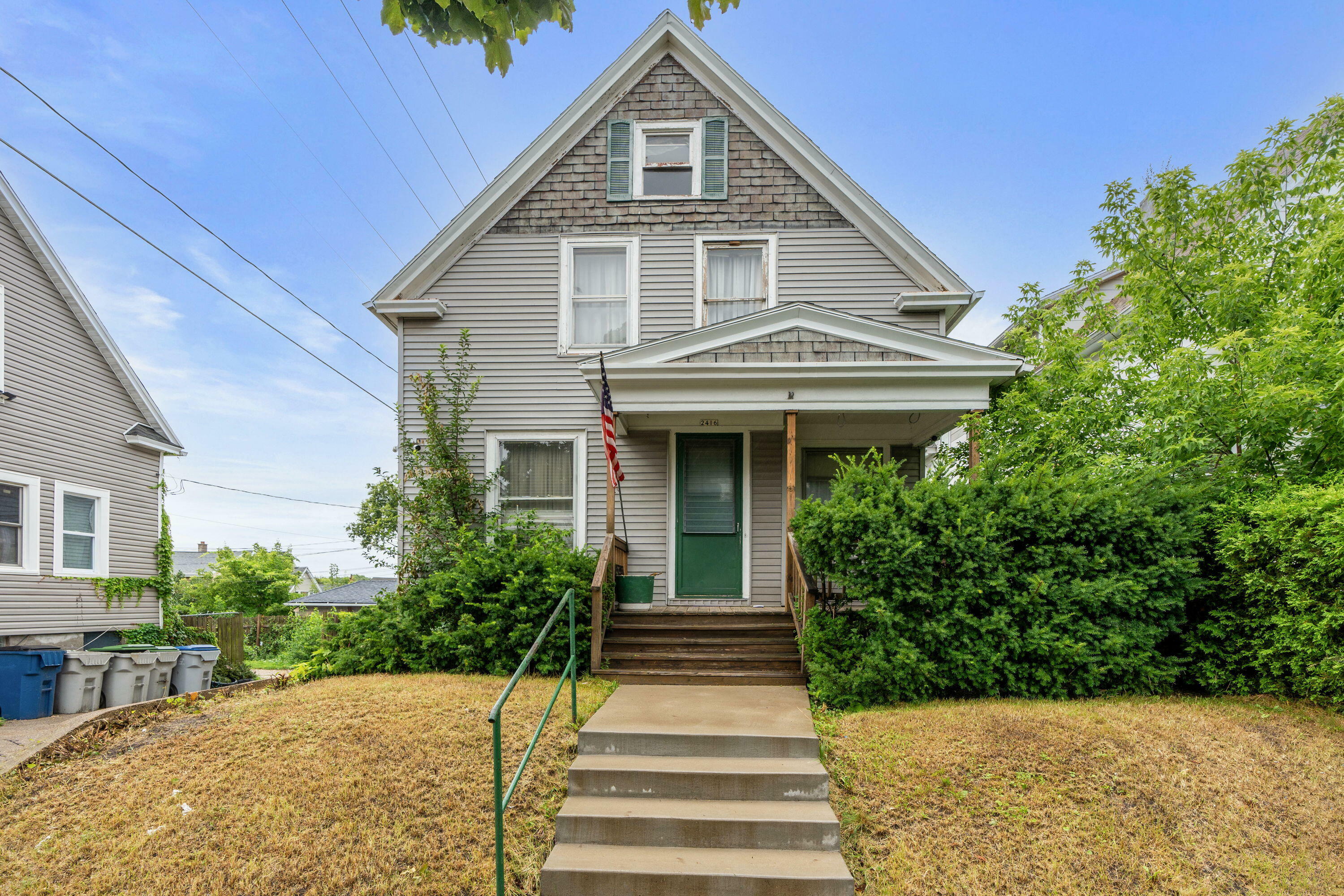 Property Photo:  2416 W Lapham St  WI 53204 