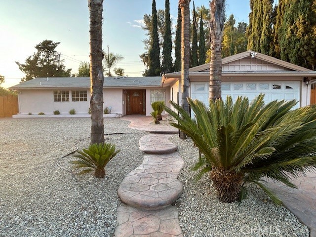 Property Photo:  5441 Cromer Place  CA 91367 