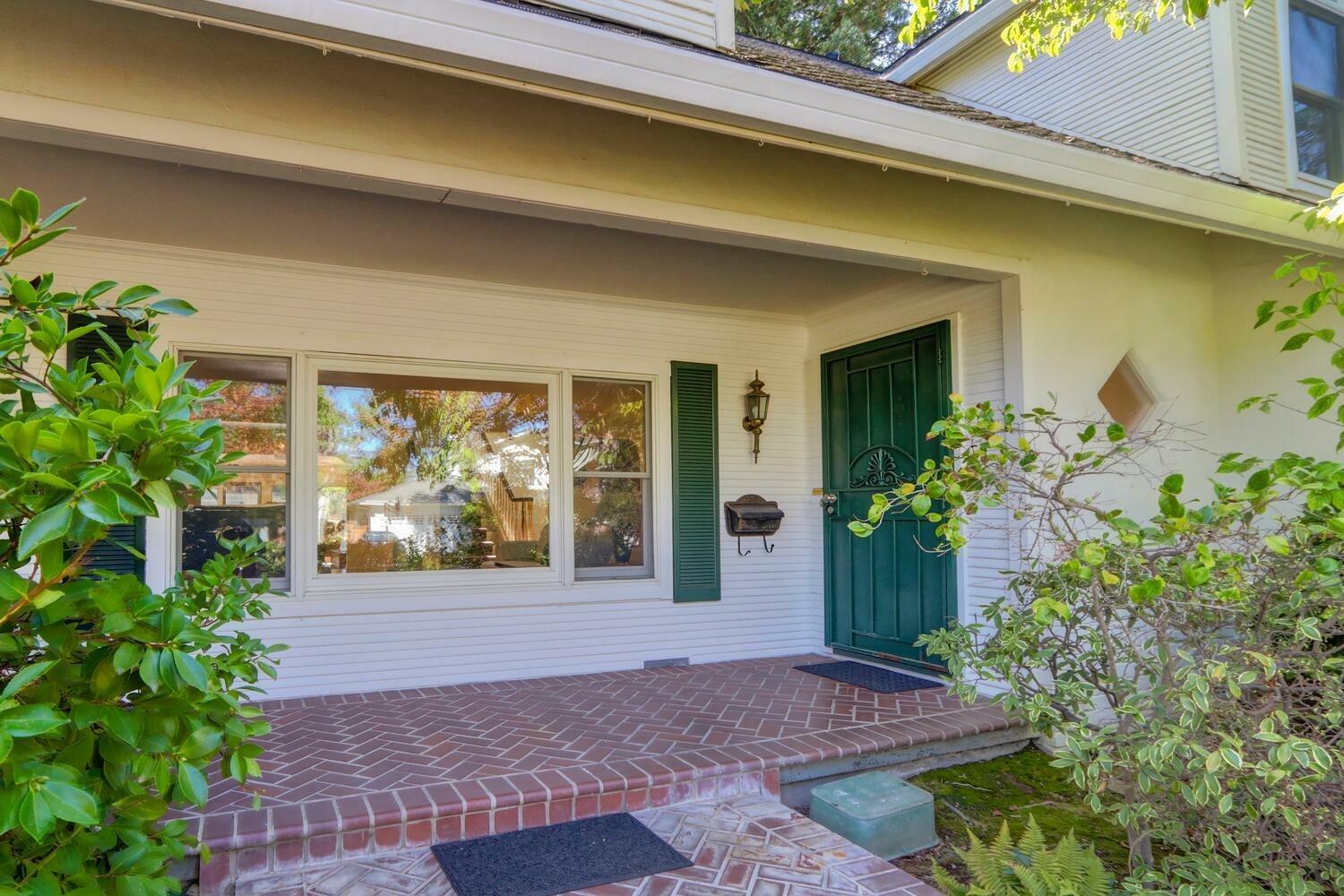 Property Photo:  915 Coronado Boulevard  CA 95864 