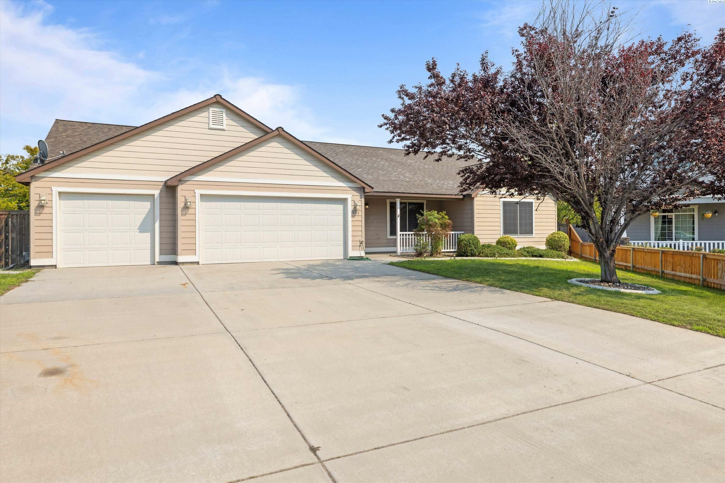 Property Photo:  6111 Cavendish  WA 99301 