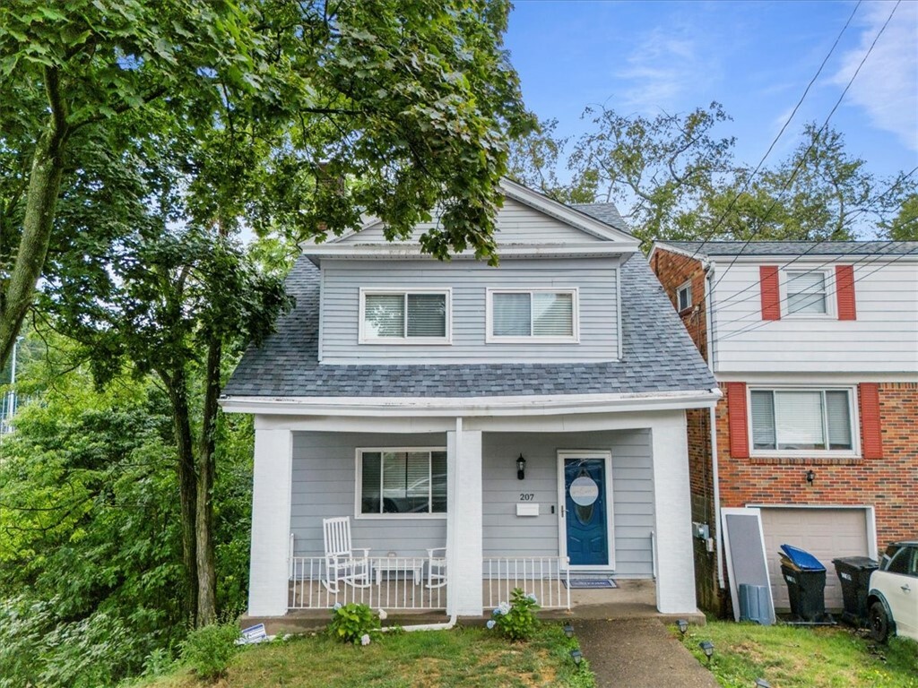 Property Photo:  207 Bronx Ave  PA 15229 