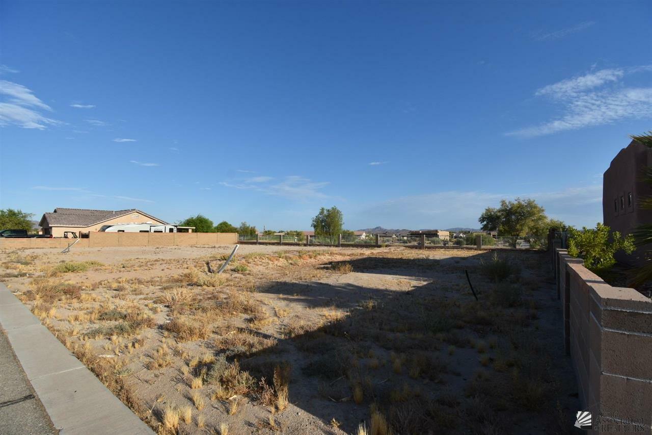 Property Photo:  27282 Ligurta Ln  AZ 85356 