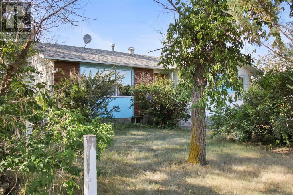 Property Photo:  4840 48 Street  AB T0B 1V0 