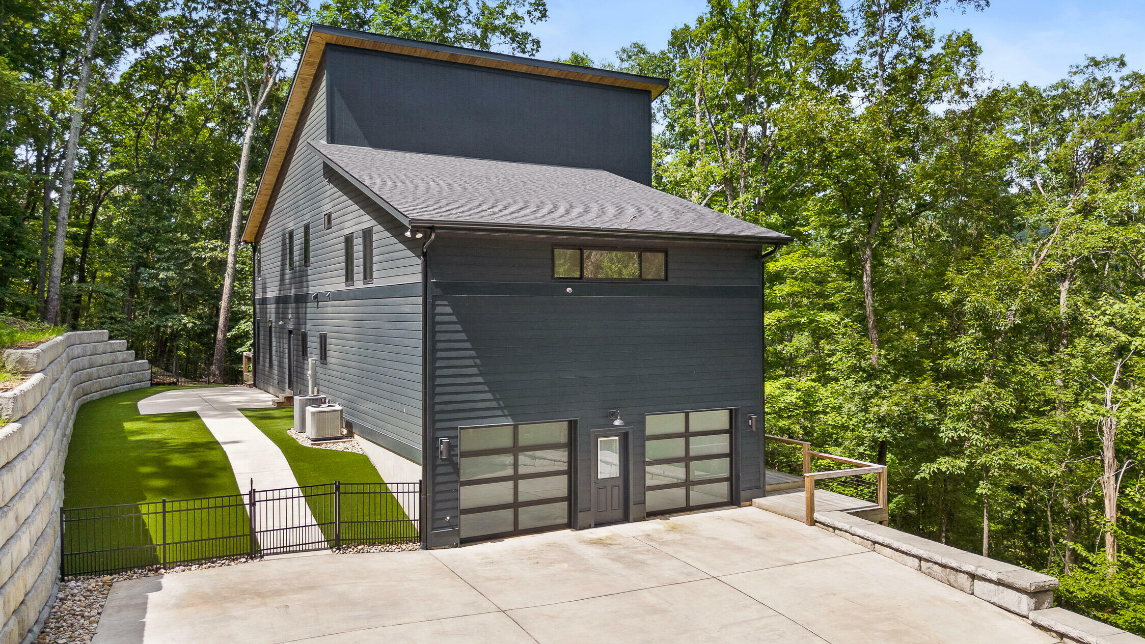 Property Photo: 7530 Owl Hollow Trail TN 37353