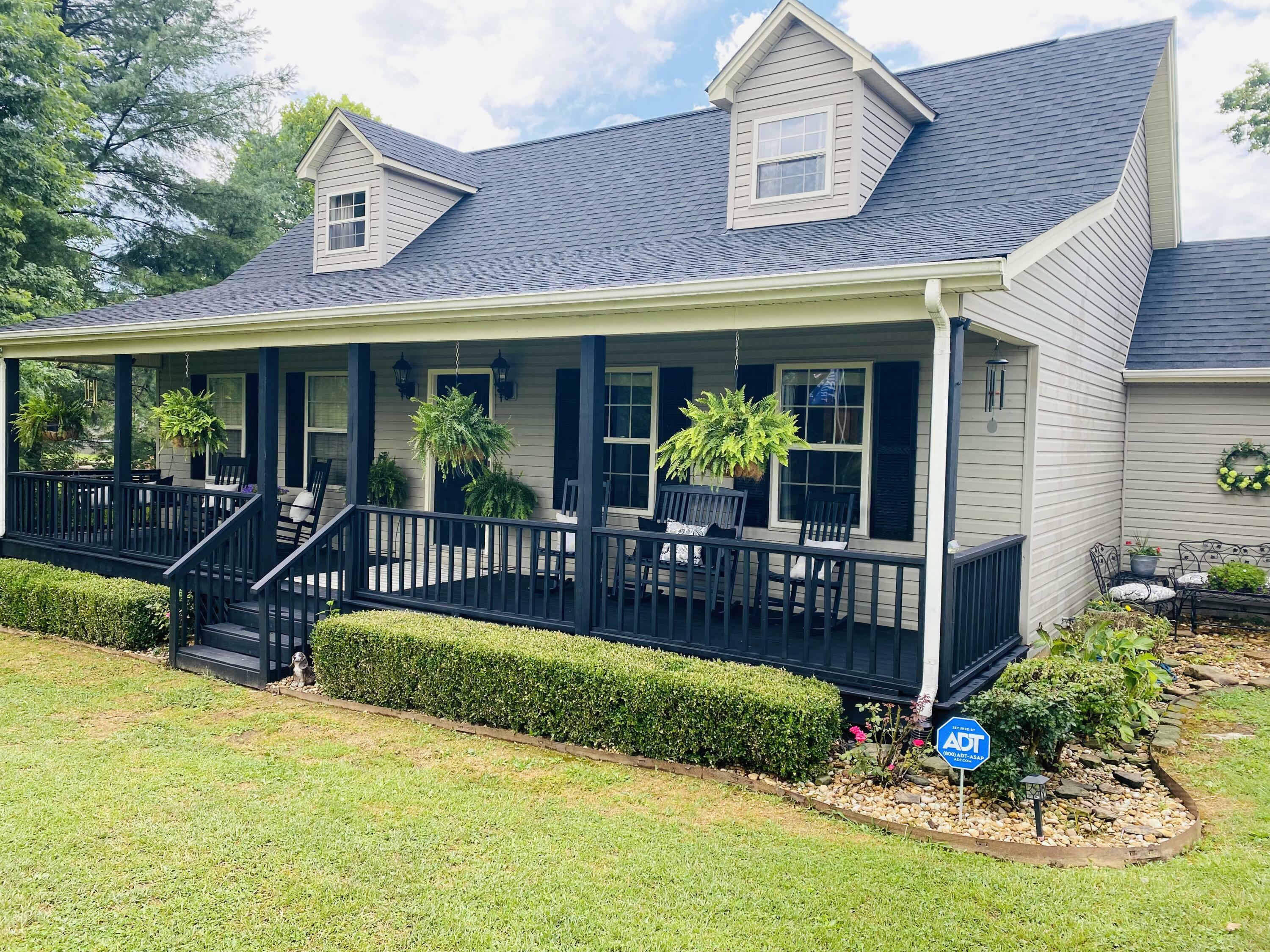 Property Photo: 1801 Lily Road KY 40744