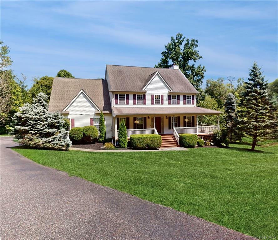 Property Photo:  31 Millstream Court  NY 12564 