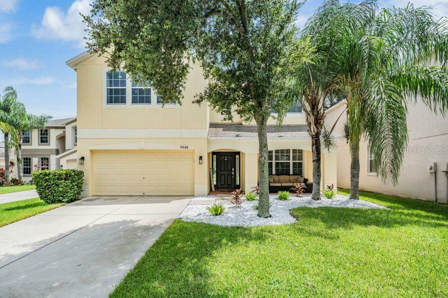 Property Photo: 11509 Dutch Iris Drive FL 33578