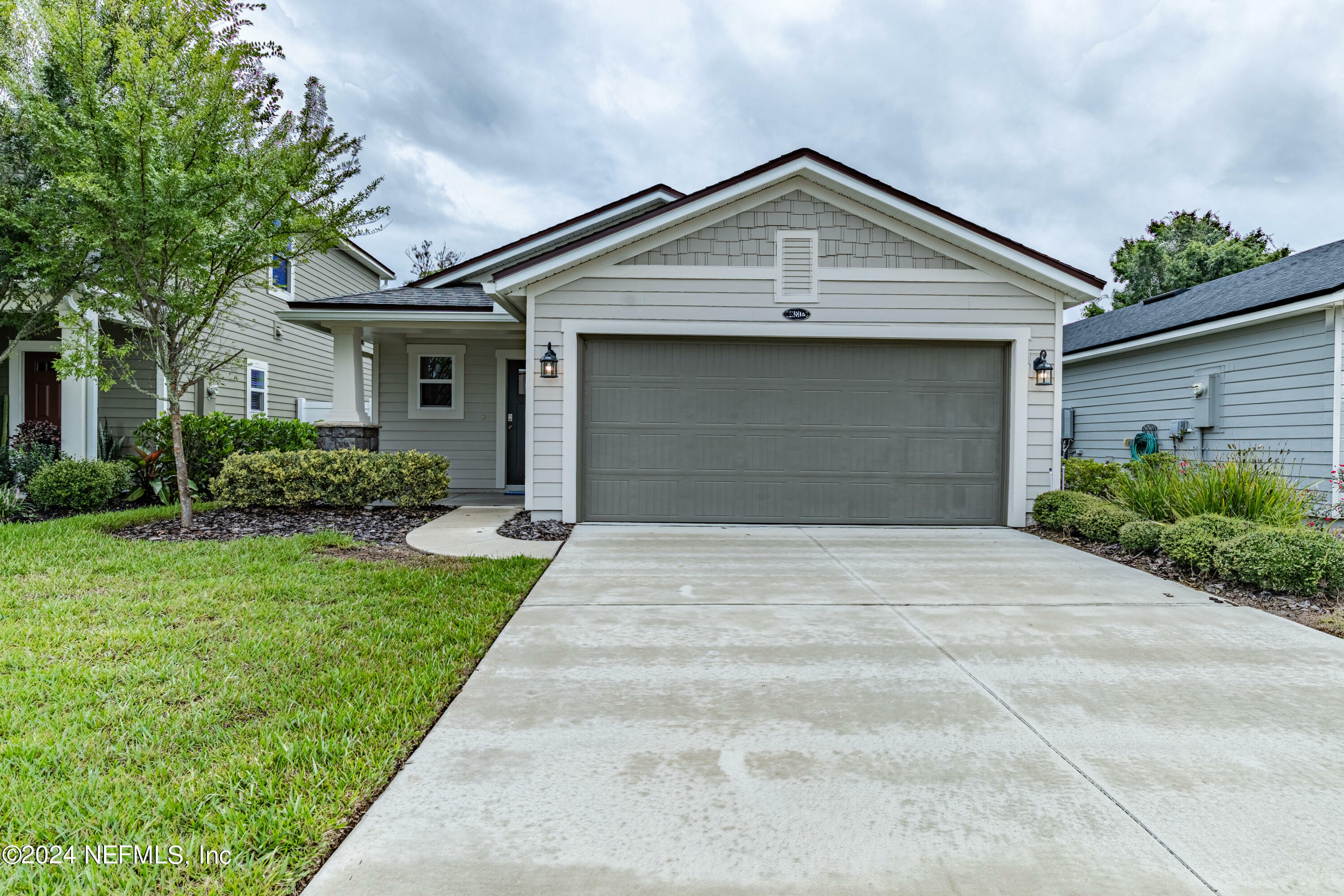 Property Photo:  13804 Harlowton Avenue  FL 32256 