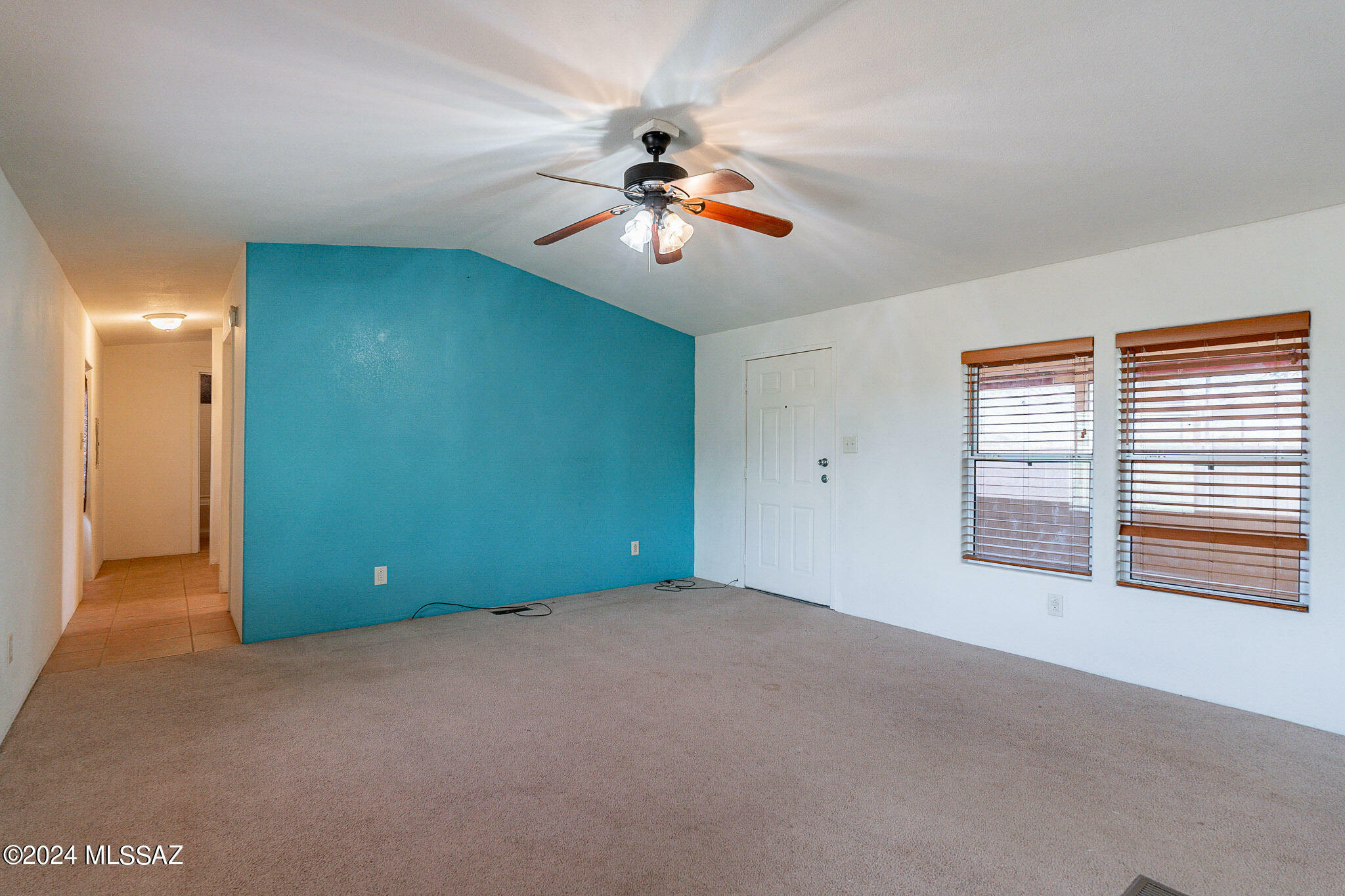 Property Photo:  323 N Waggy Place  AZ 85641 