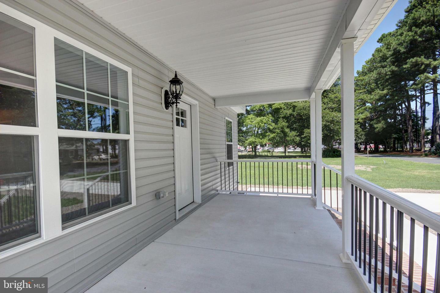 Property Photo:  214 N Cedar Way  MD 21804 