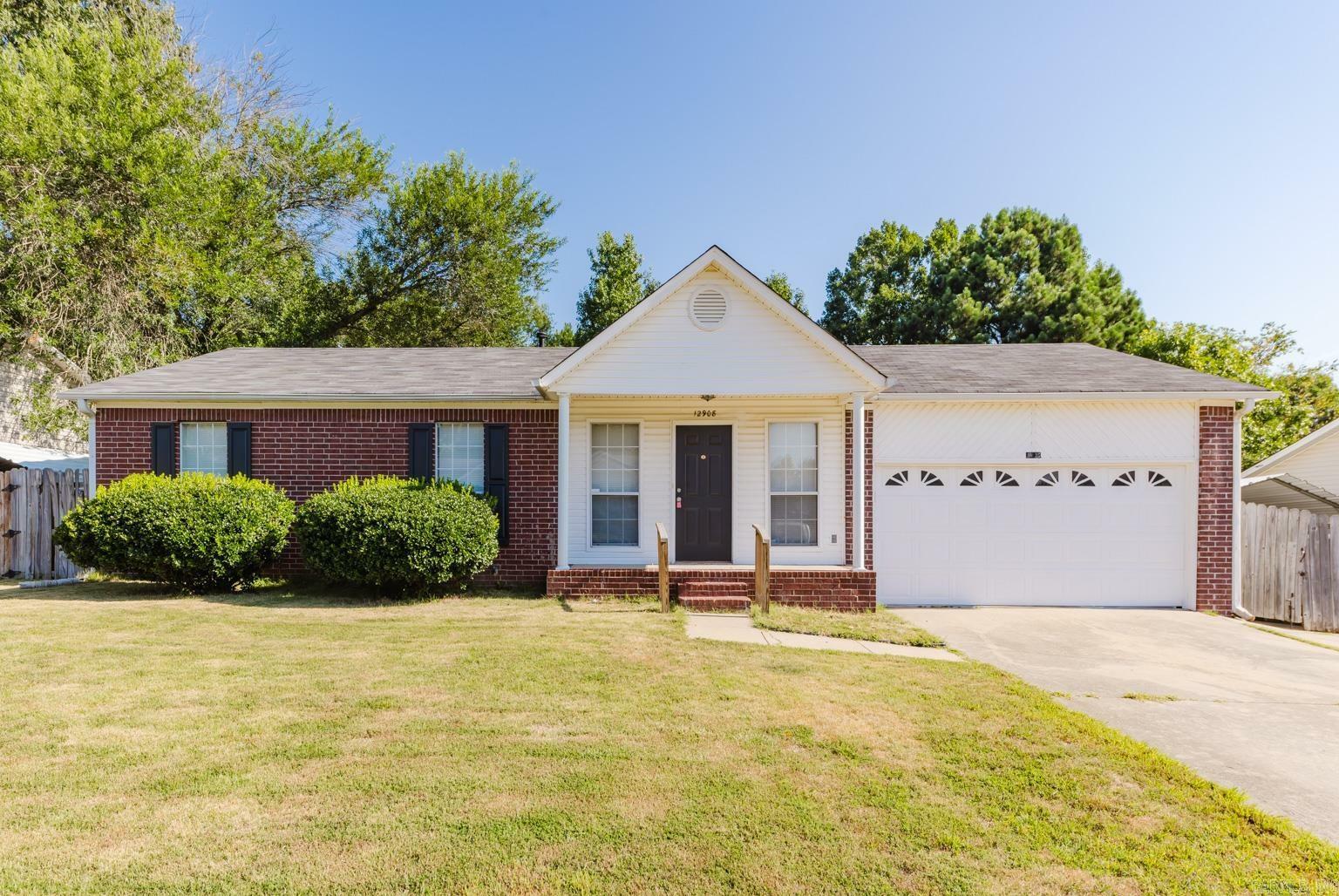 Property Photo:  12908 Hummingbird Lane  AR 72002 