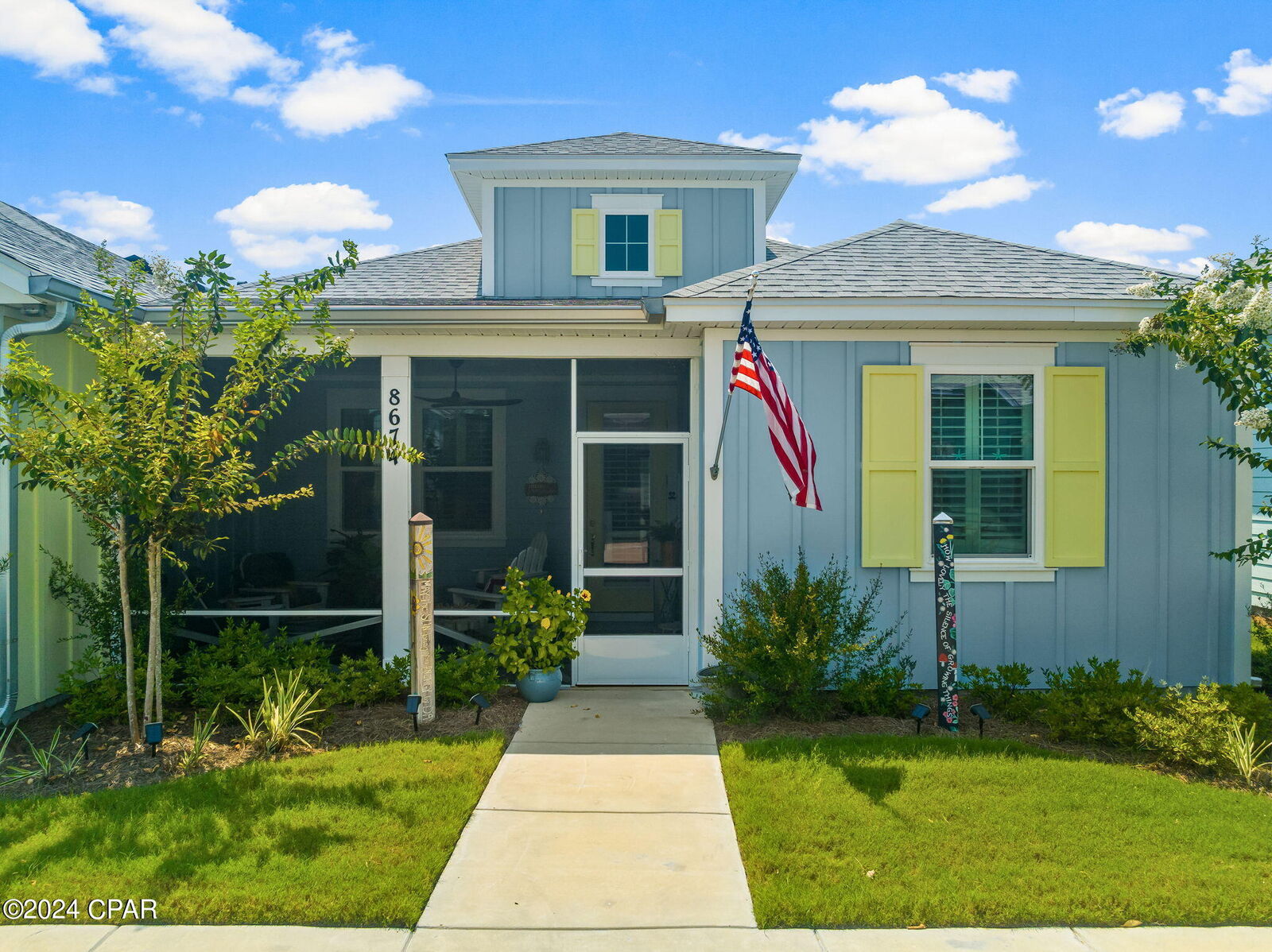 Property Photo: 8674 Coral Reef Way FL 32413