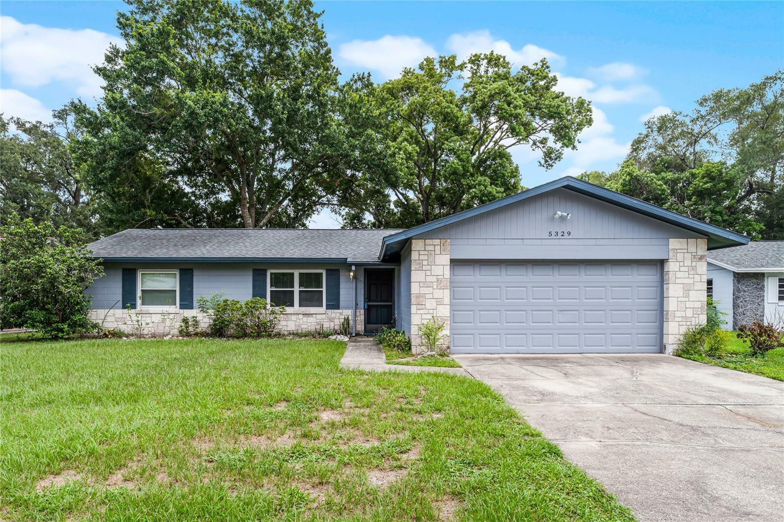 Property Photo:  5329 Poinsetta Avenue  FL 32792 