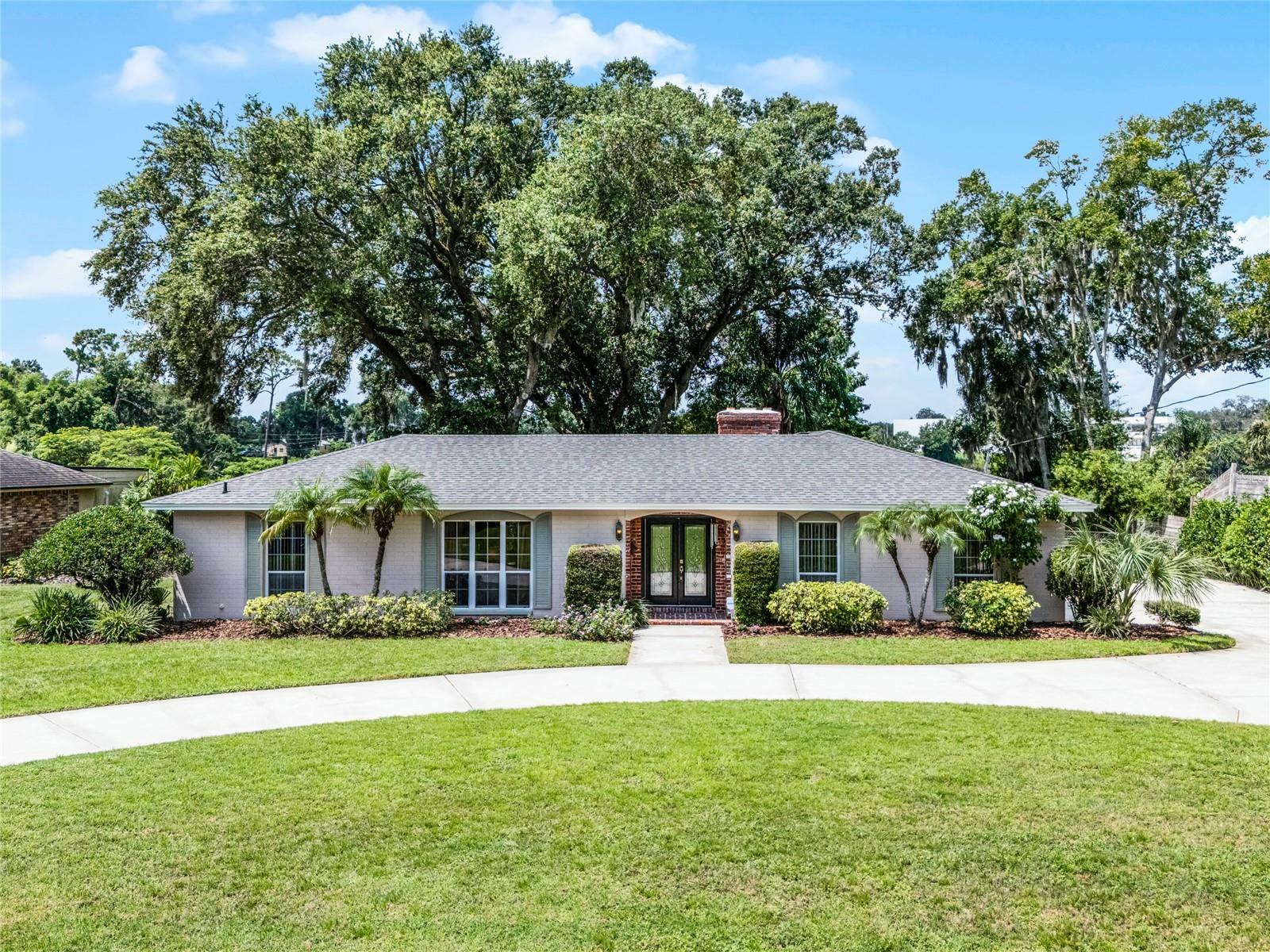 Property Photo:  4416 Lake Gem Circle  FL 32806 