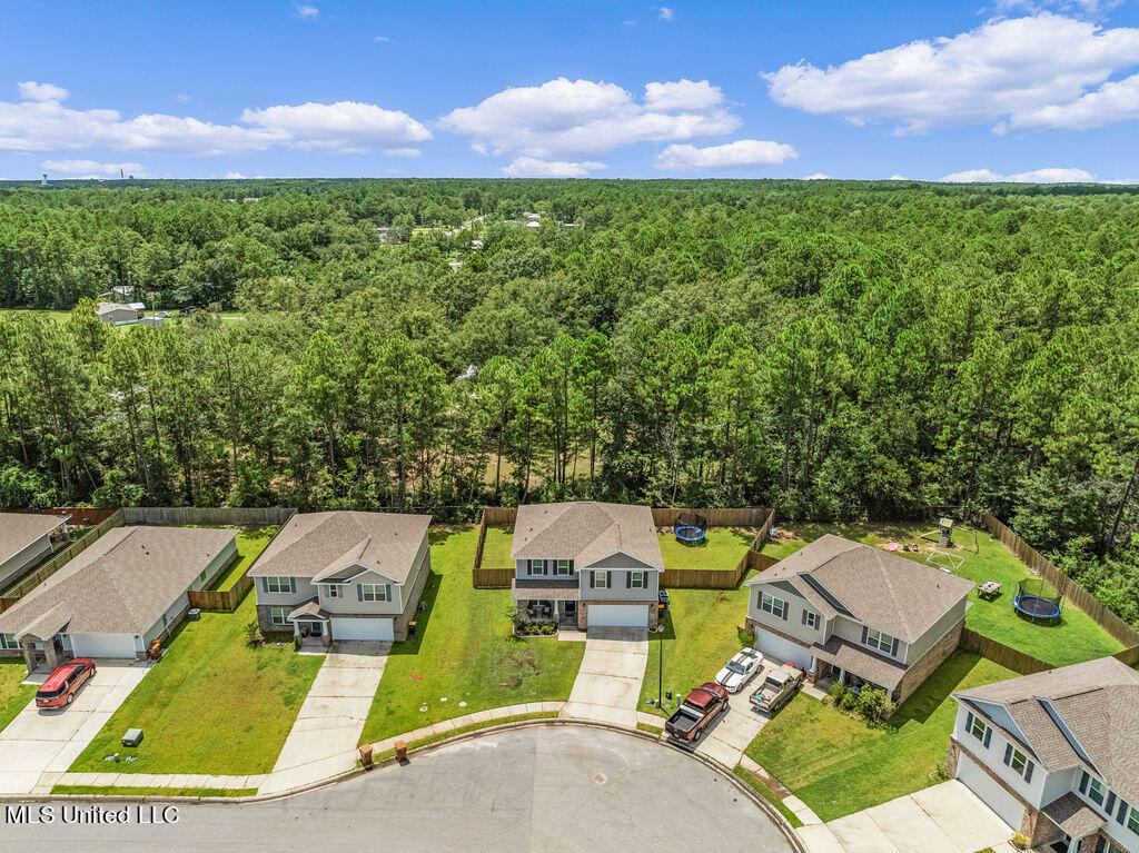 6539 Eastland Circle  Biloxi MS 39532 photo