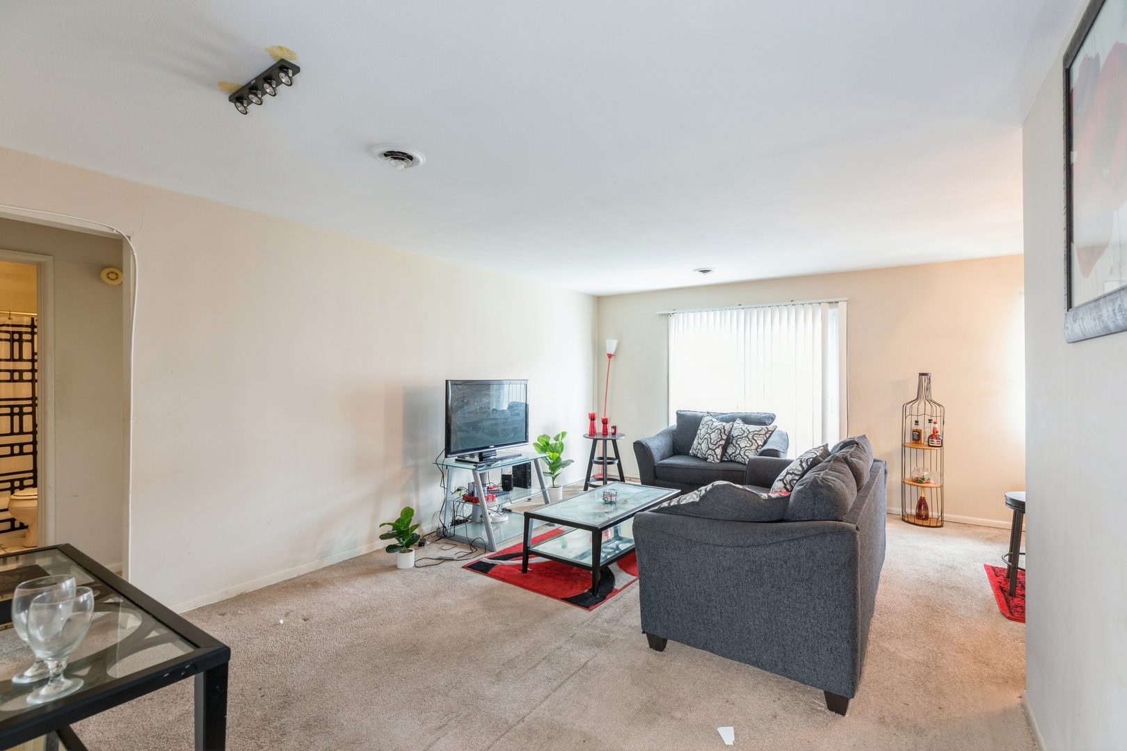 Property Photo:  9661 S Karlov Avenue 203  IL 60453 