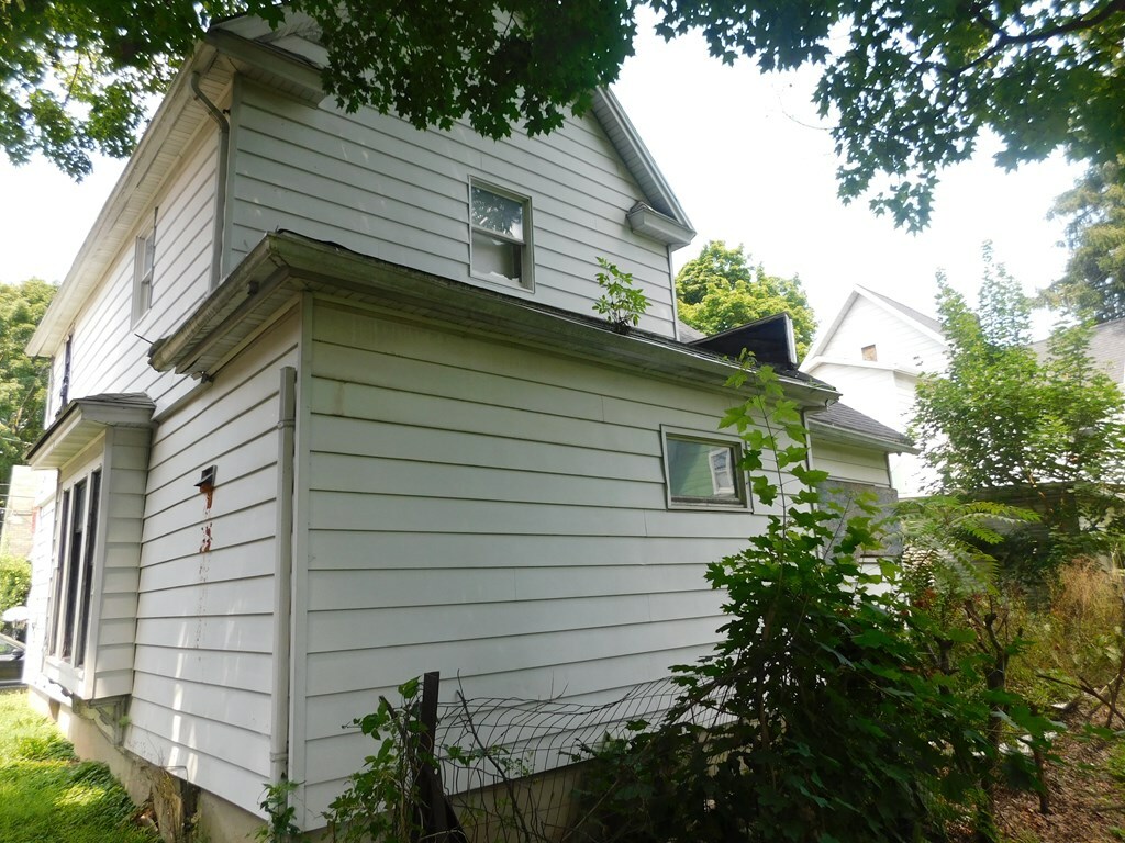 Property Photo:  264 Brand Street  NY 14904 