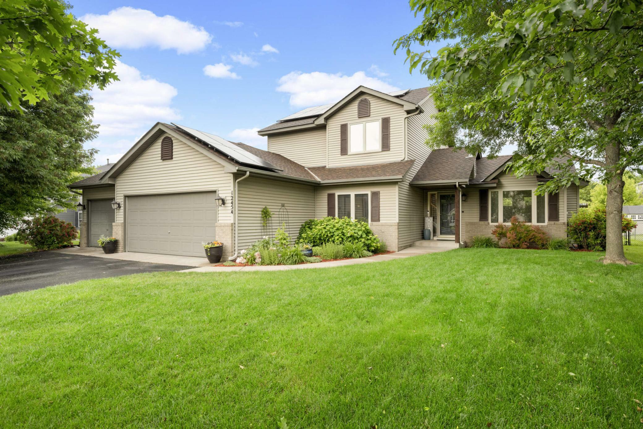 Property Photo:  12454 Spruce Court  MN 55374 