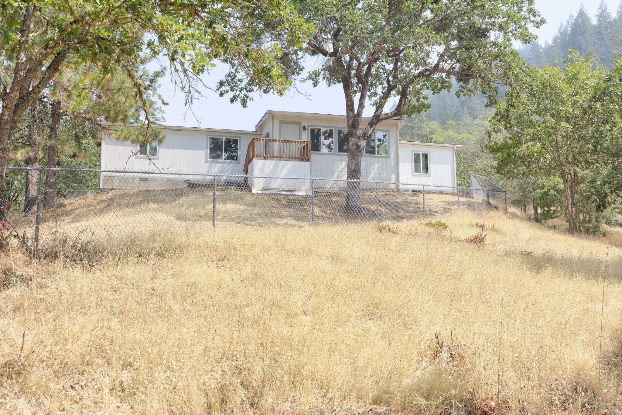Property Photo: 550 Triller Lane OR 97527