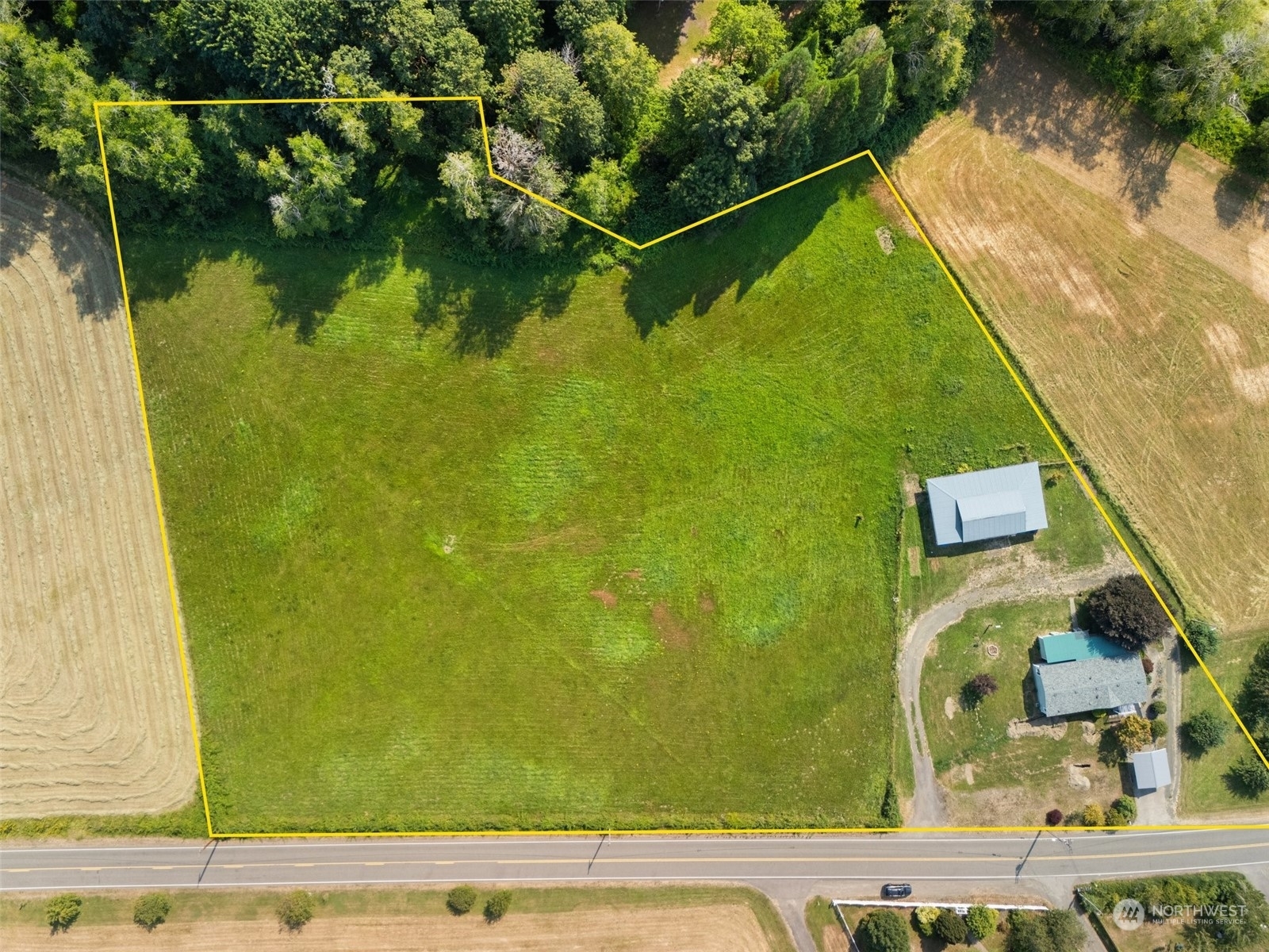 Property Photo:  5051 W Skokomish Valley Road  WA 98584 