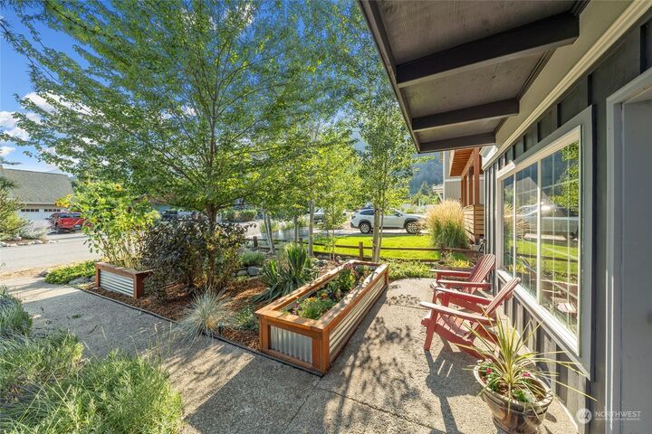 Property Photo:  226 Park Avenue  WA 98826 