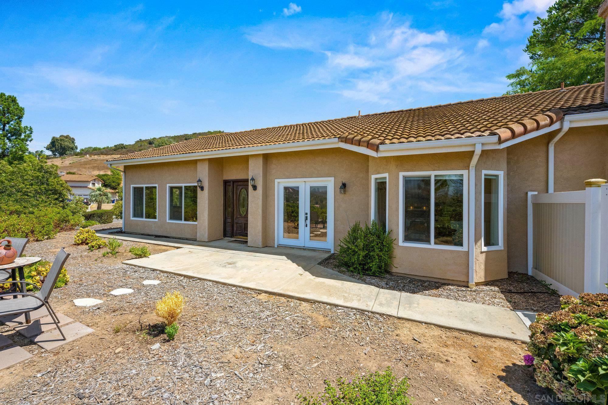 Property Photo: 175 Bahia Lane CA 92026
