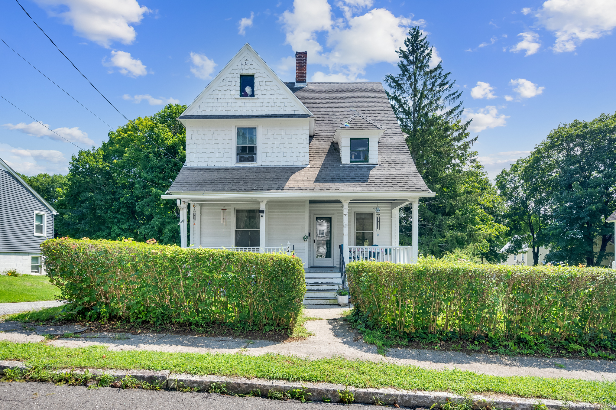 Property Photo:  24 Cottage Street  CT 06098 