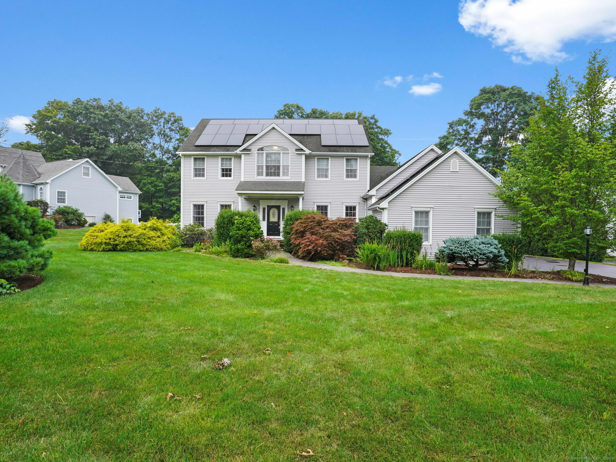 Property Photo:  7 Roaring Brook Lane  CT 06484 