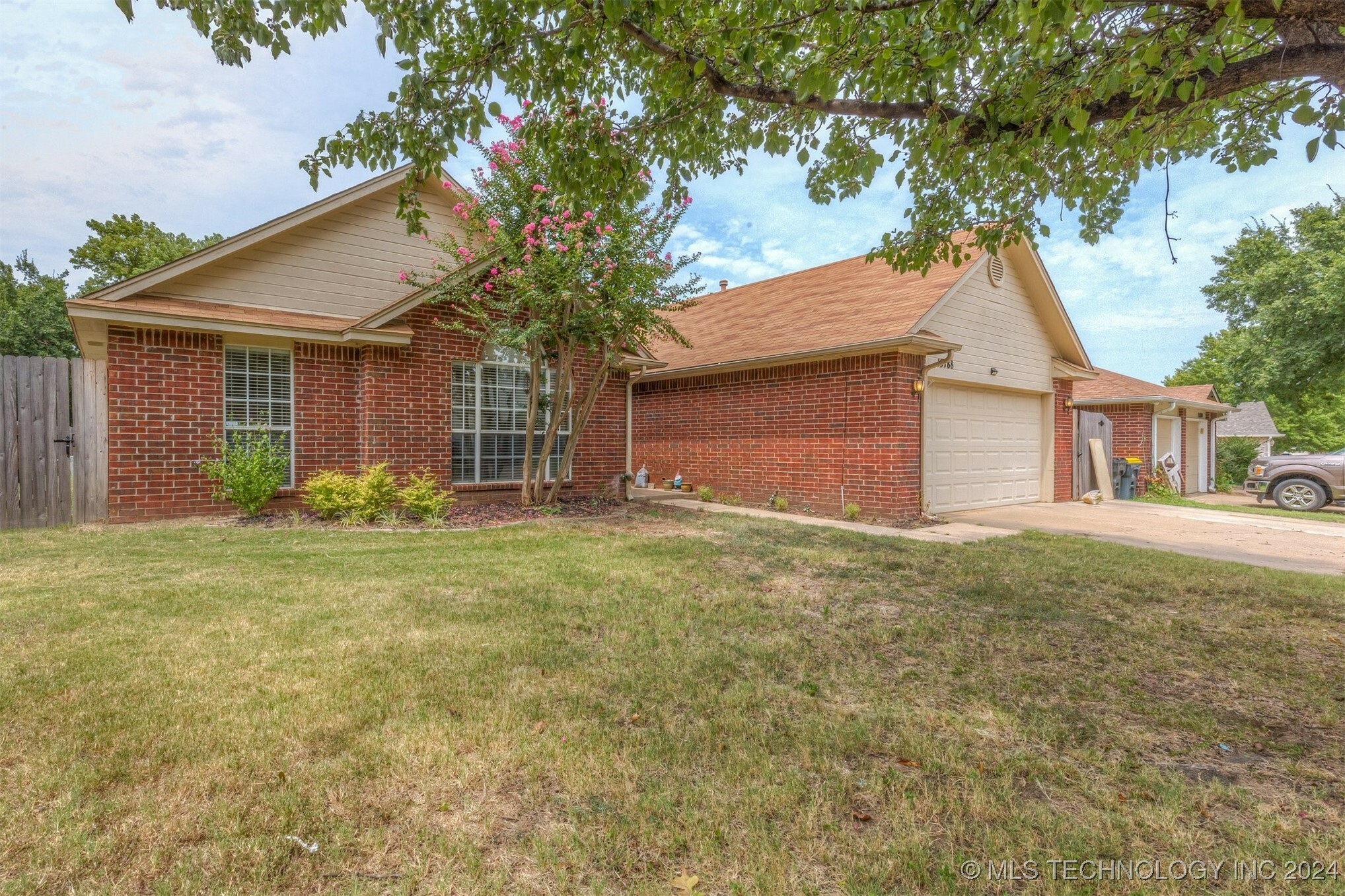 13788 S Oak Place  Glenpool OK 74033 photo